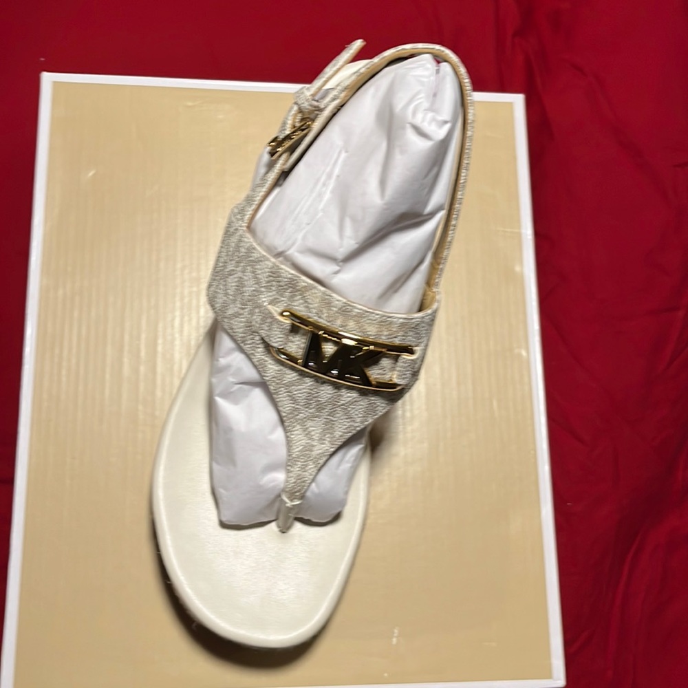 Michael Kors Camilla, wedge sandal, size 8 vanilla color